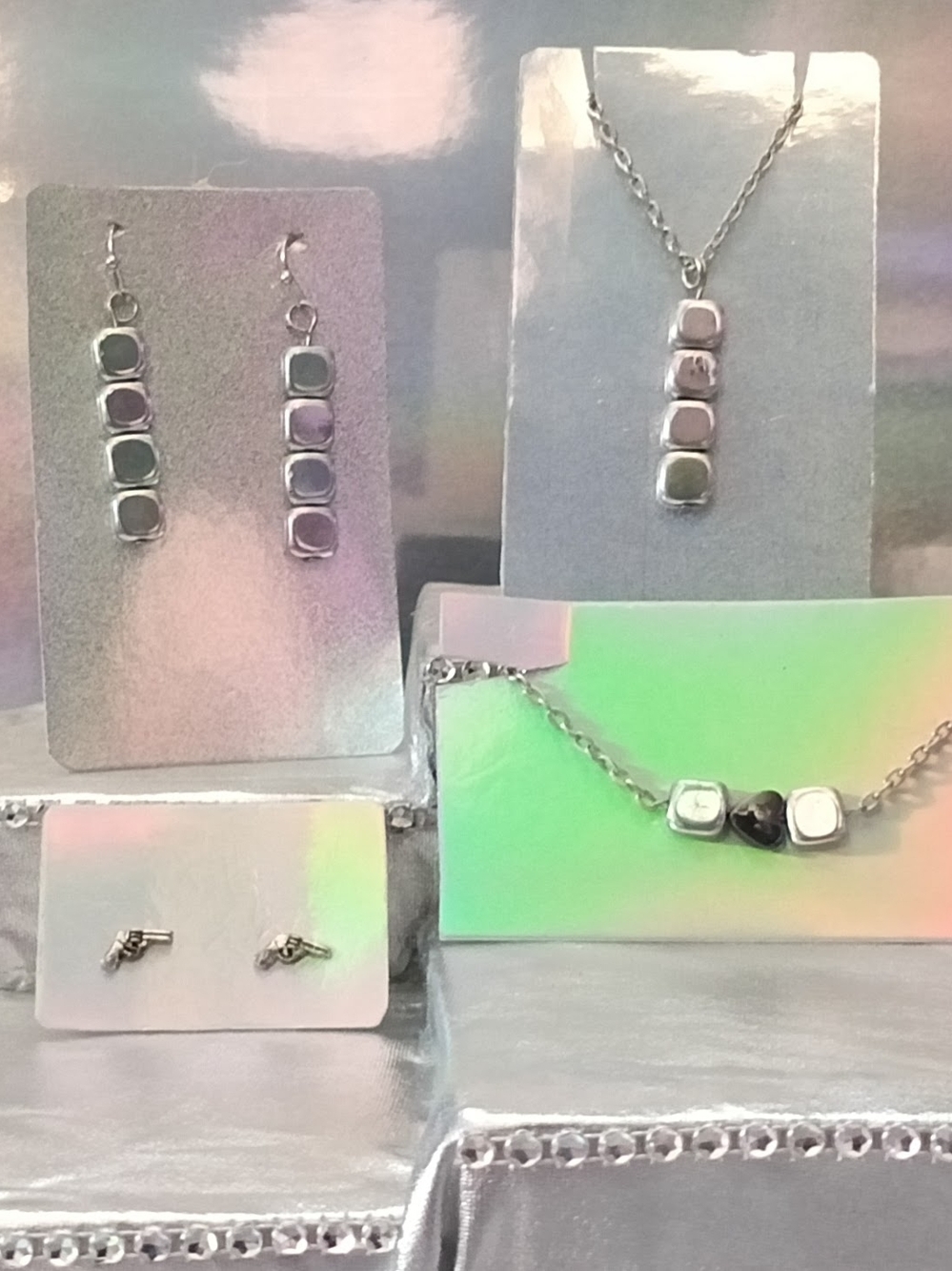 Silver Tone Multistone Pendant Necklace and Earrings Set